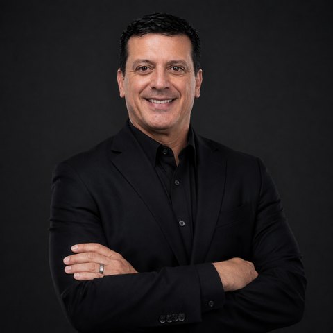 David Dean Mauro, host of Cyber Crime Junkies and author of the Moving Target trilogy