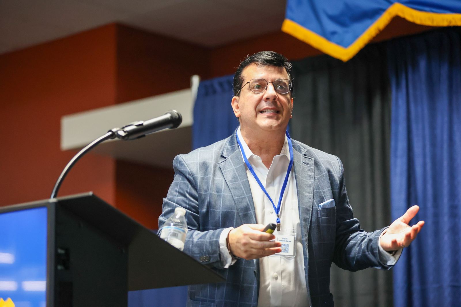 David Dean Mauro presenting on AI risk to business leaders